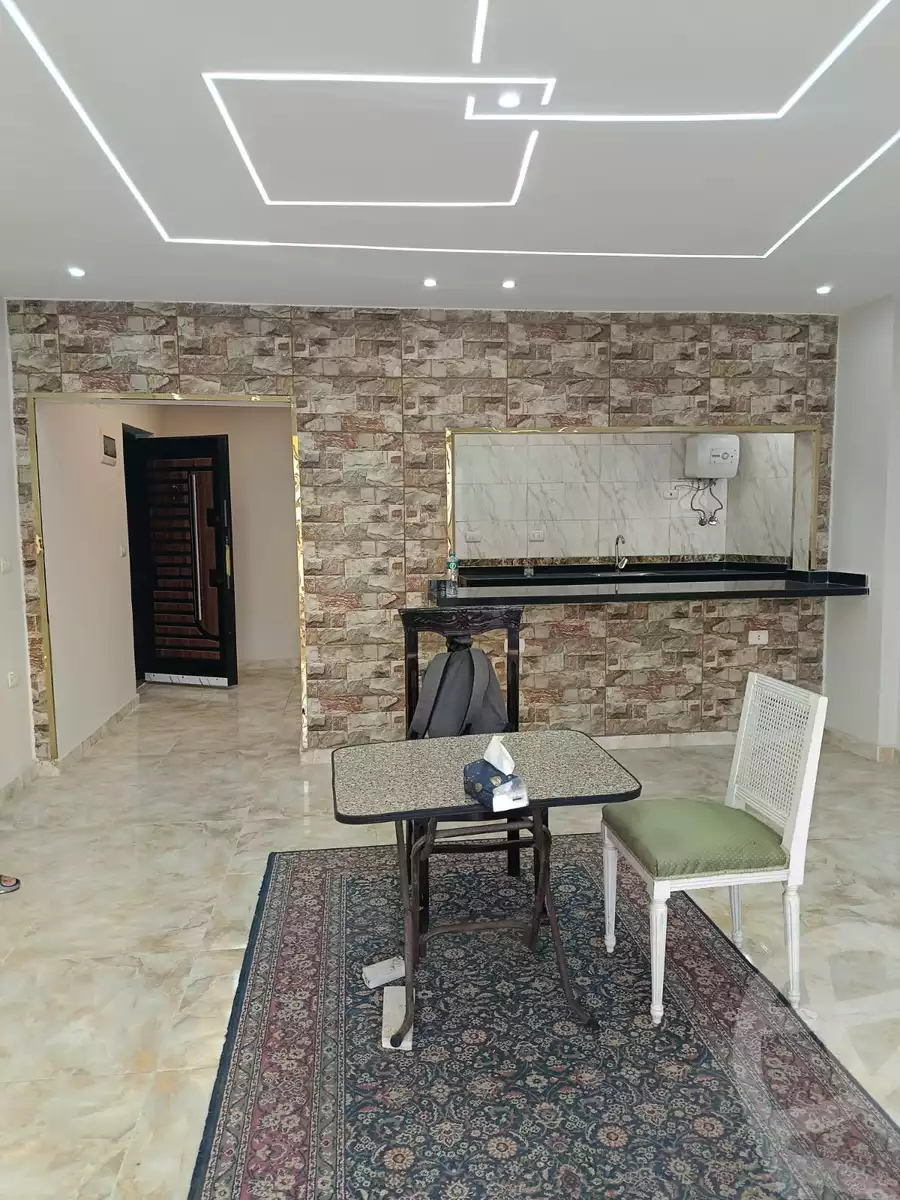 https://aqarmap.com.eg/ar/listing/6619605-for-sale-alexandria-miami-el-gaish-rd-st
