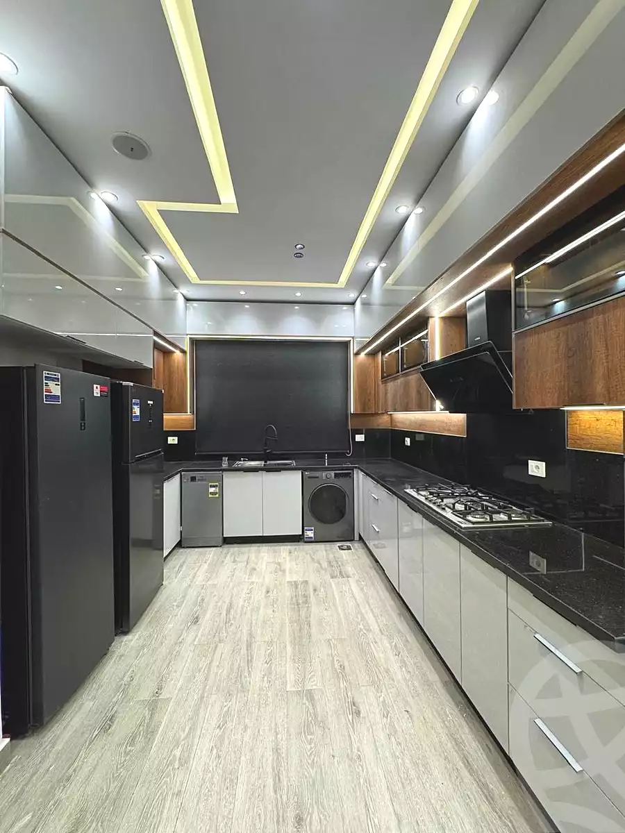 https://aqarmap.com.eg/en/listing/6620380-for-sale-cairo-new-cairo-compounds-hyde-park-cluster-15-hyde-park