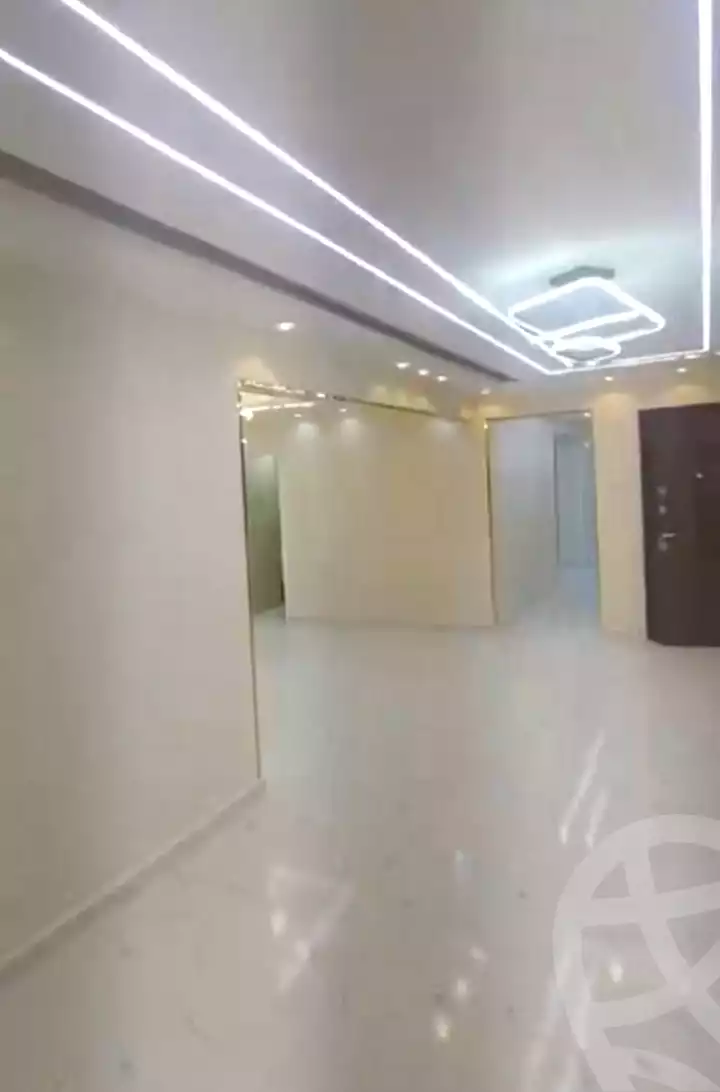 https://aqarmap.com.eg/ar/listing/6621599-for-sale-cairo-elnozha-Streettt-27