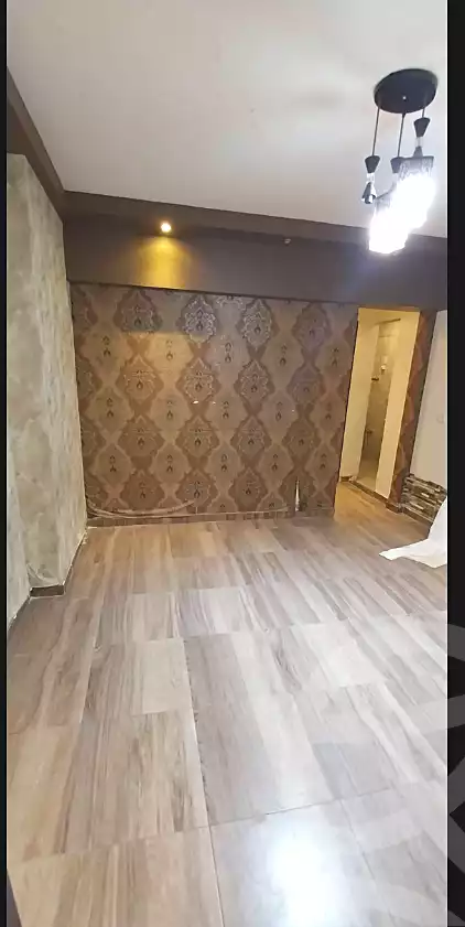 https://aqarmap.com.eg/ar/listing/6621619-for-rent-cairo-helwan-mohamed-sayed-ahmed-st