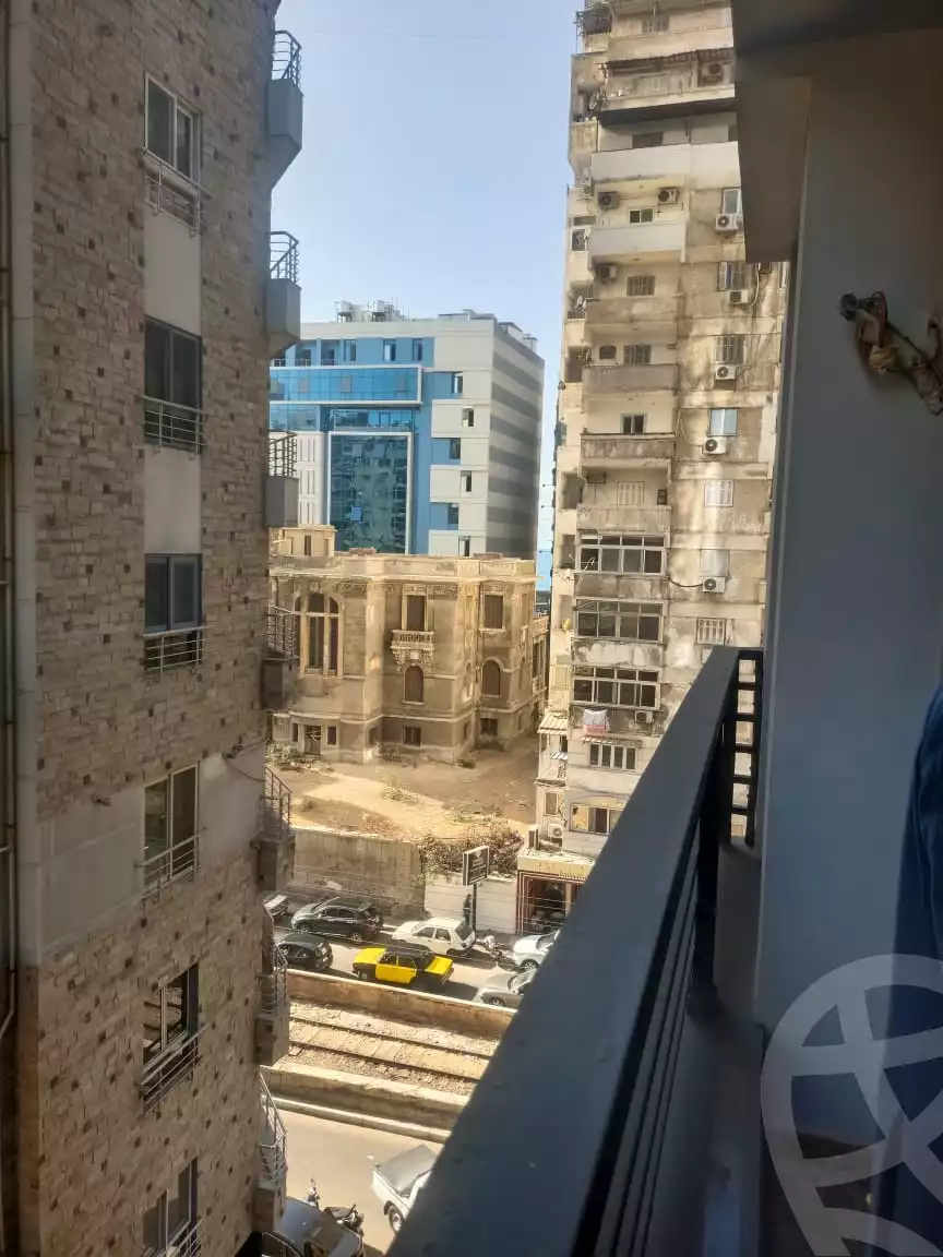 https://aqarmap.com.eg/en/listing/6621915-for-sale-alexandria-lauran