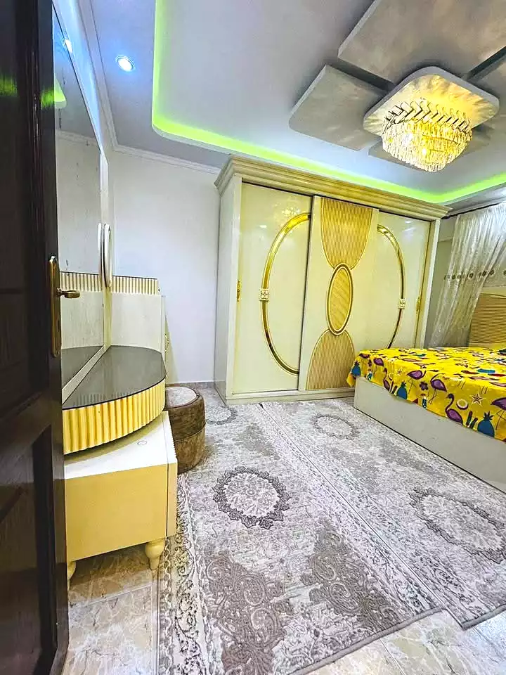 https://aqarmap.com.eg/ar/listing/6622072-for-sale-alexandria-l-jmy-el-kilo-21