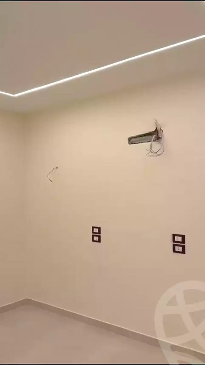 https://aqarmap.com.eg/ar/listing/6622905-for-rent-cairo-new-cairo-compounds-town-residence