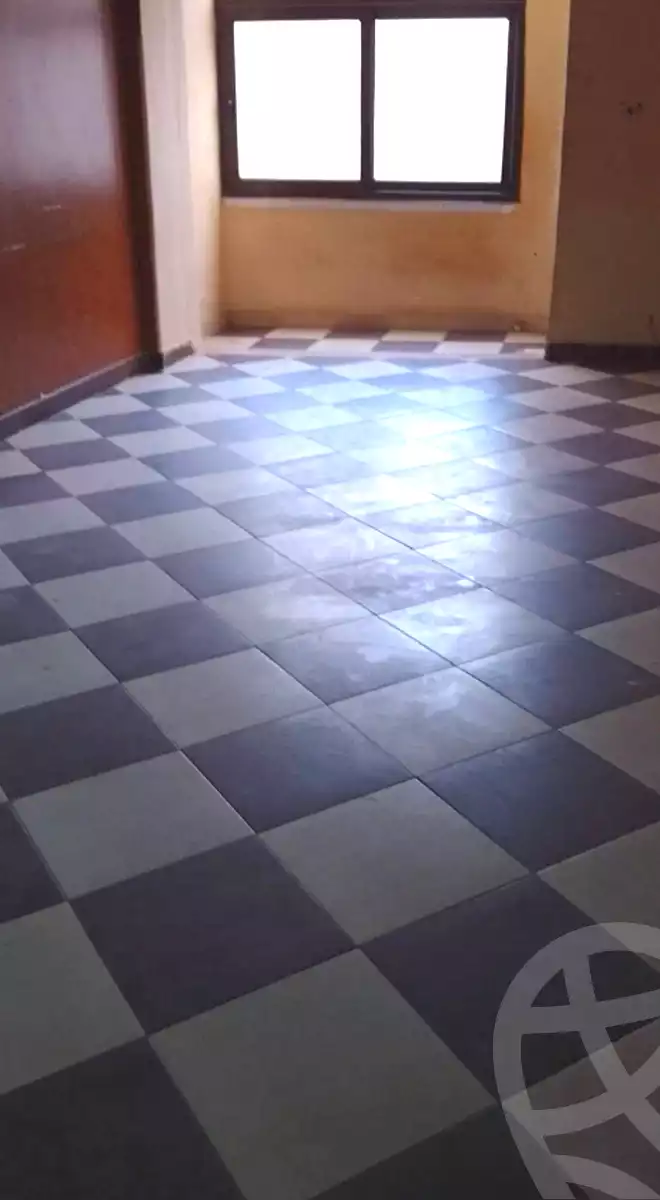 https://aqarmap.com.eg/ar/listing/6623182-for-sale-alexandria-lsywf-el-seyouf-qebly-el-ras-el-souda