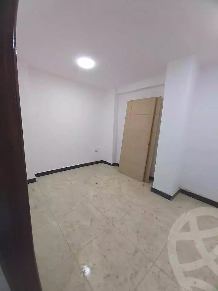 https://aqarmap.com.eg/ar/listing/6623740-for-sale-alexandria-sydy-bshr-sydy-bshr-bhry-shr-mhmwd-l-yswy