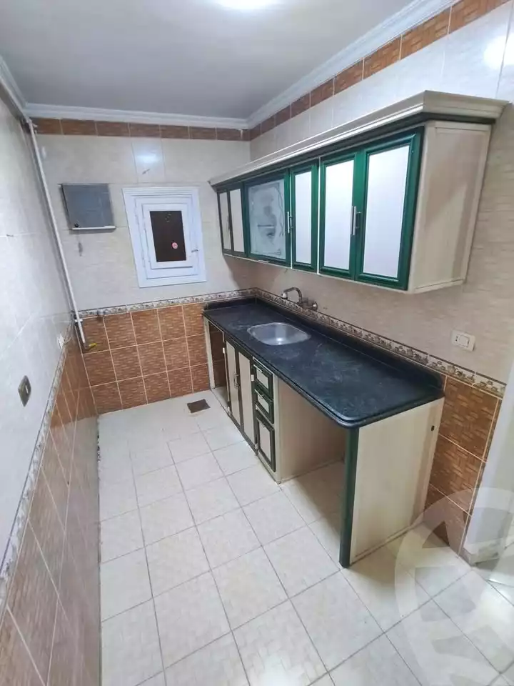 https://aqarmap.com.eg/ar/listing/6624035-for-sale-alexandria-el-asafra-l-sfr-bhry