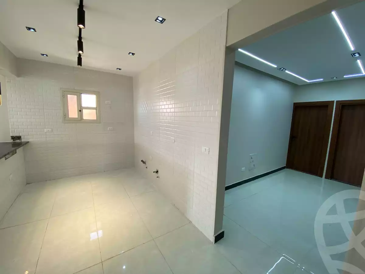 https://aqarmap.com.eg/ar/listing/6624863-for-sale-cairo-el-sheikh-zayed-city-el-hay-elsades-ashaer