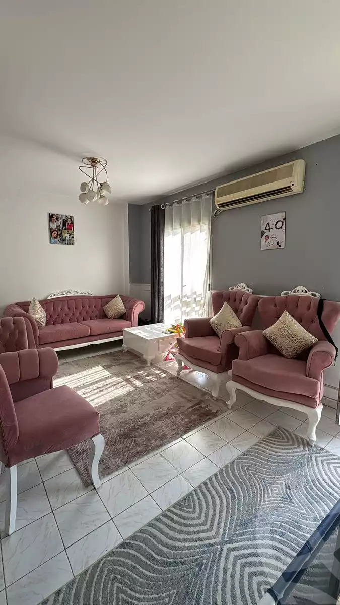 https://aqarmap.com.eg/ar/listing/6624894-for-sale-cairo-new-cairo-lrhb-city-phase-5-talaat-mostafa-st
