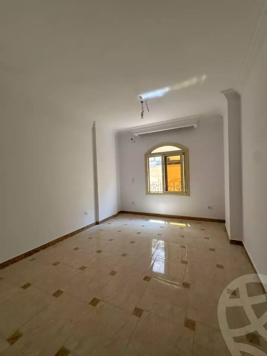 https://aqarmap.com.eg/en/listing/6626350-for-rent-cairo-new-cairo-ganob-el-akadamiya-south-academy-b-medhat-el-kholy-st