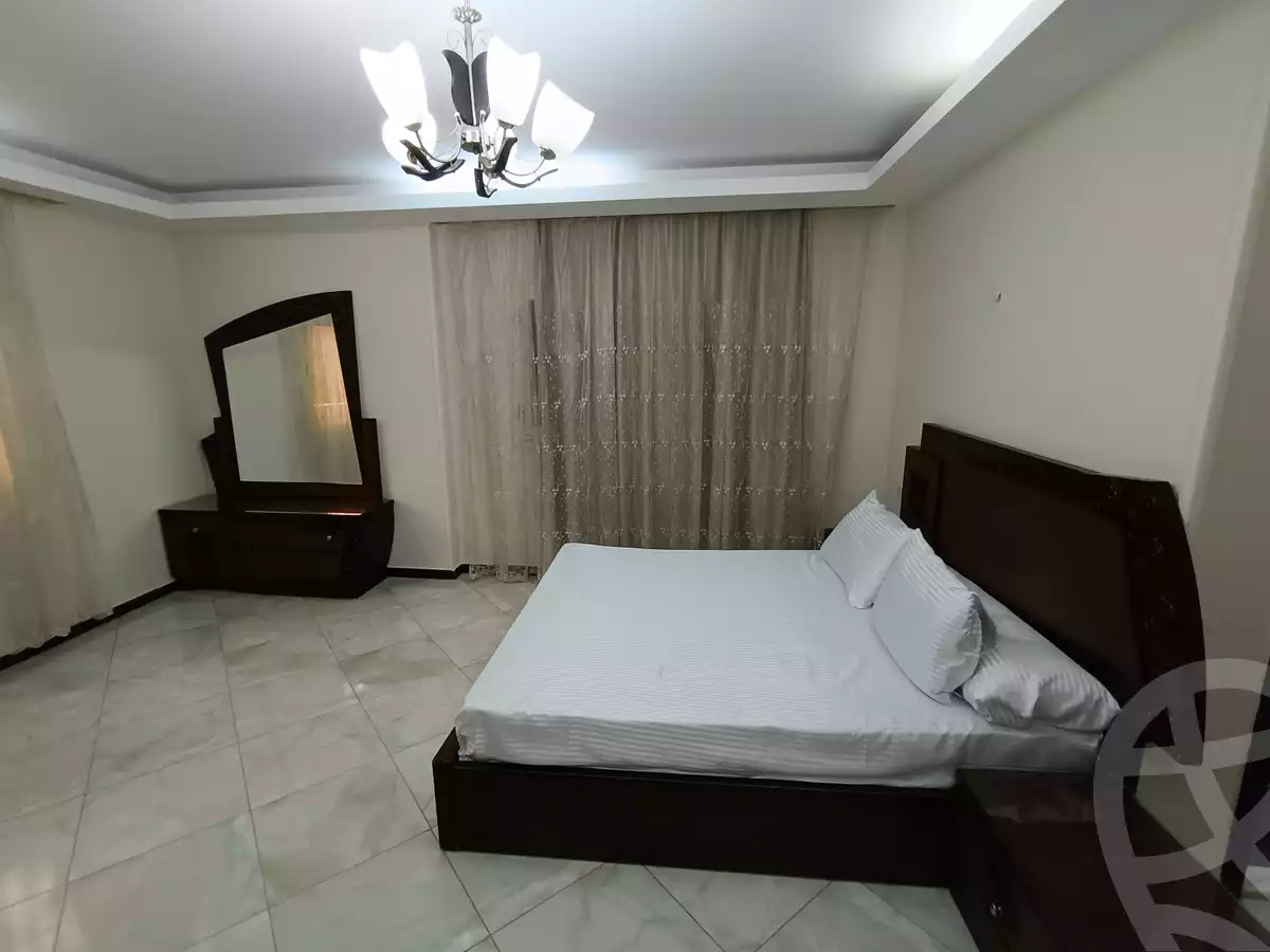 https://aqarmap.com.eg/ar/listing/6626435-for-rent-cairo-manial-manial-st