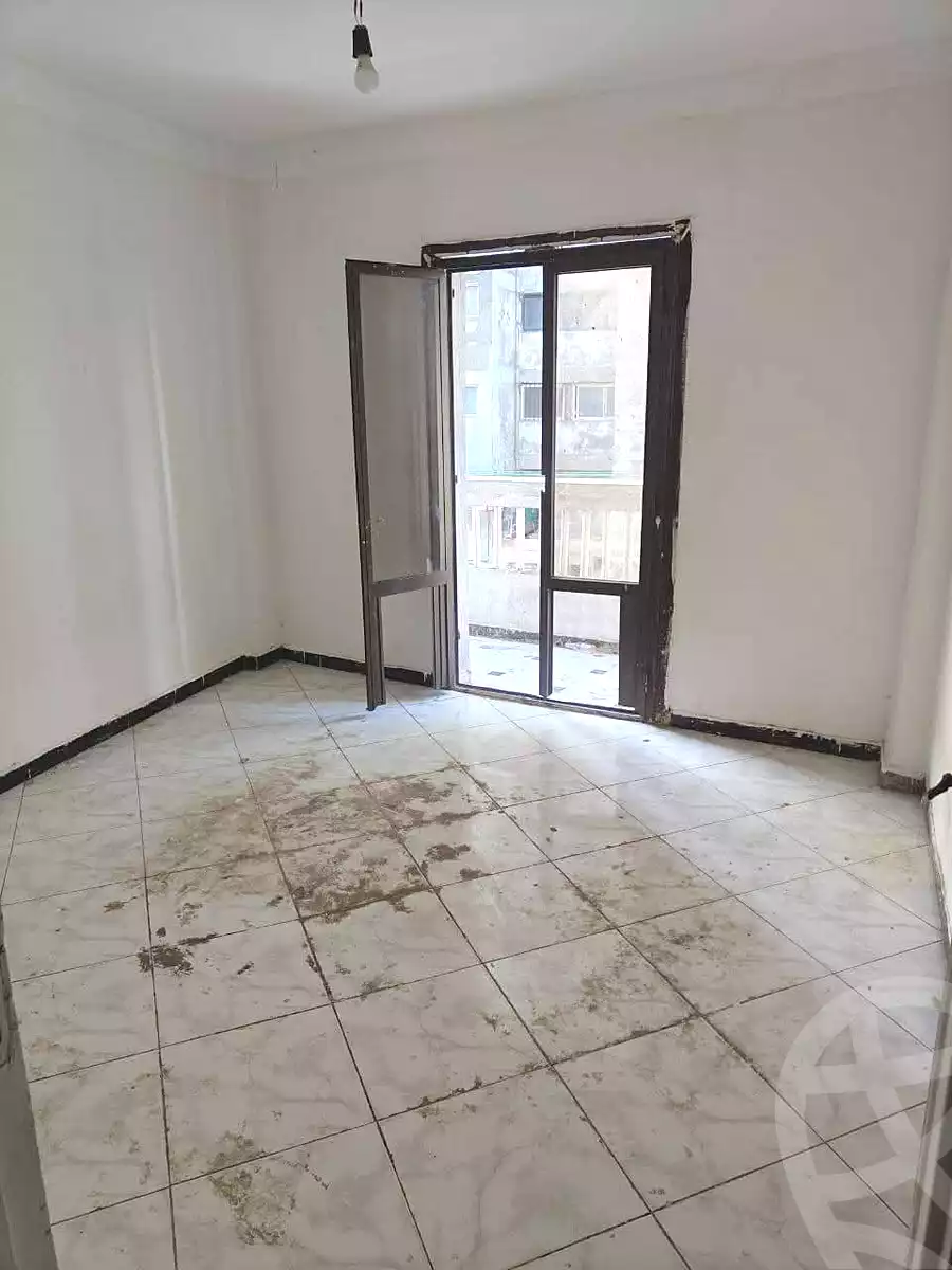 https://aqarmap.com.eg/en/listing/6627459-for-sale-alexandria-sydy-bshr-sydy-bshr-bhry-shr-khld-bn-lwlyd