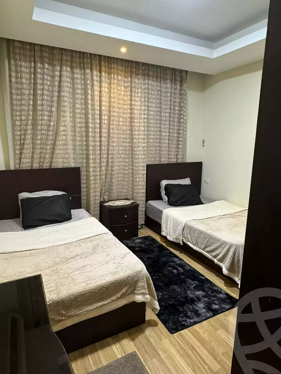 https://aqarmap.com.eg/ar/listing/6627643-for-rent-cairo-el-sheikh-zayed-city-compounds-dh-drys