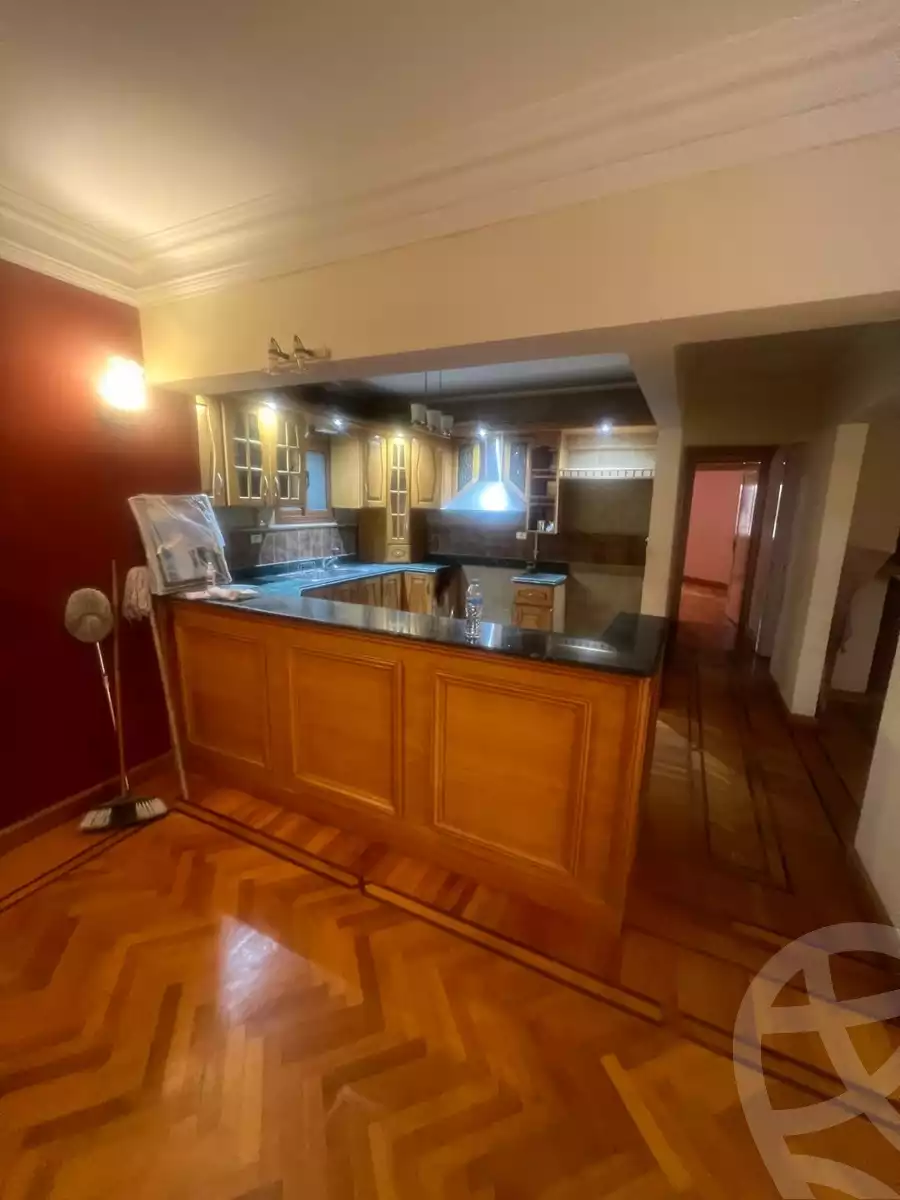 https://aqarmap.com.eg/ar/listing/6627668-for-sale-alexandria-zezenia-edwan-al-khososy-passage-st