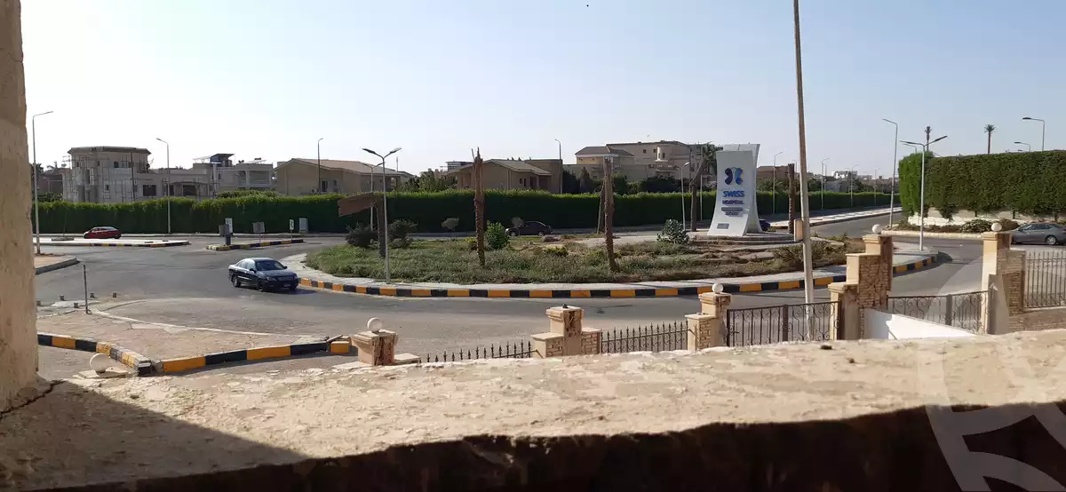https://aqarmap.com.eg/en/listing/6627886-for-sale-cairo-el-shorouk-compounds-green-land