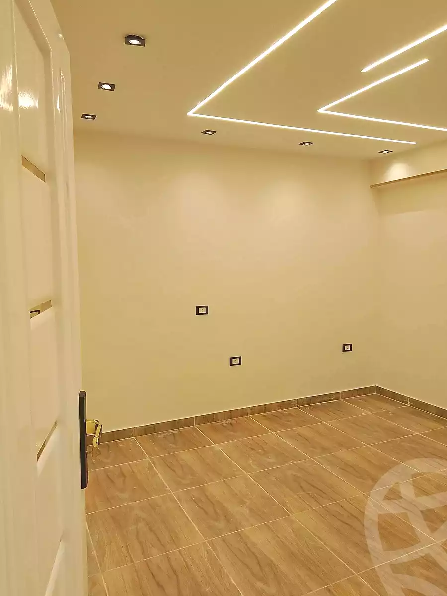 https://aqarmap.com.eg/ar/listing/6628084-for-sale-cairo-elnozha-Streettt-27