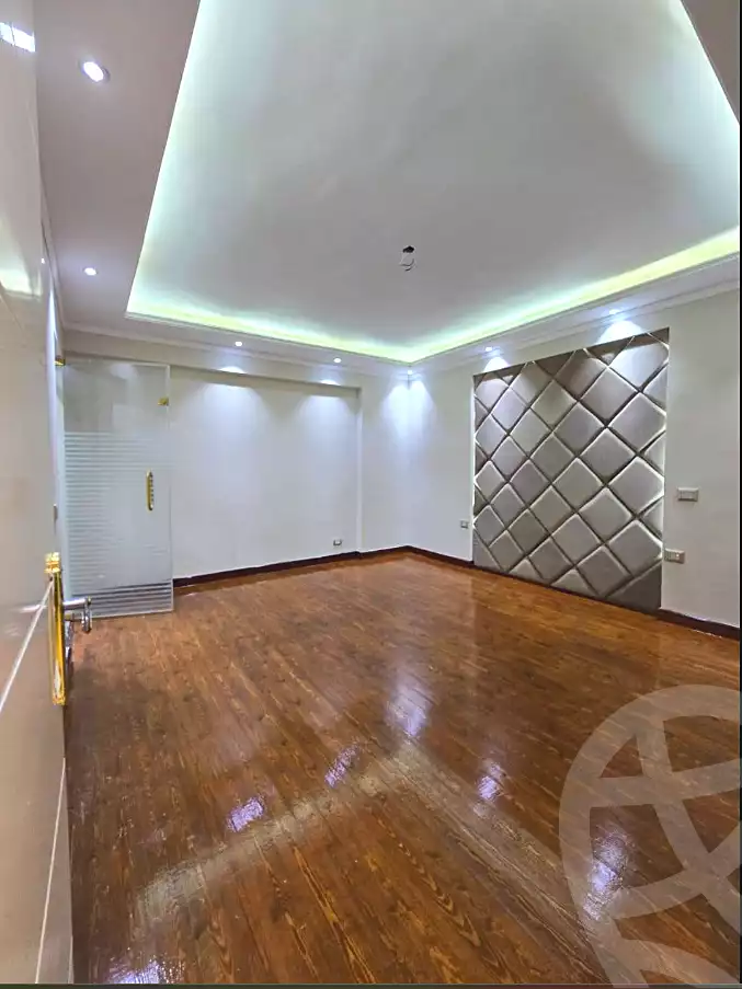 https://aqarmap.com.eg/ar/listing/6628292-for-sale-alexandria-el-asafra-l-sfr-bhry