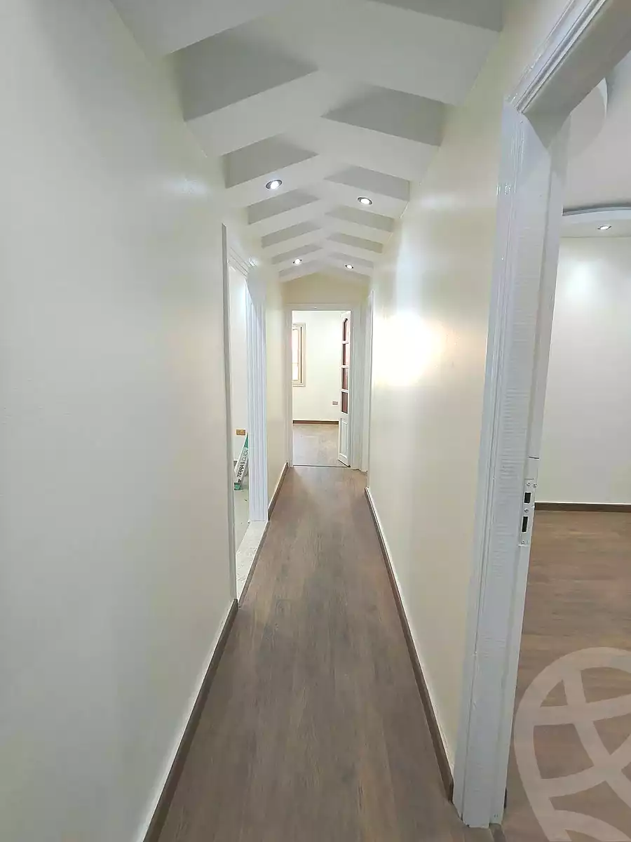 https://aqarmap.com.eg/ar/listing/6629725-for-sale-alexandria-sydy-bshr-sydy-bshr-bhry-gamal-abd-el-nasir-st