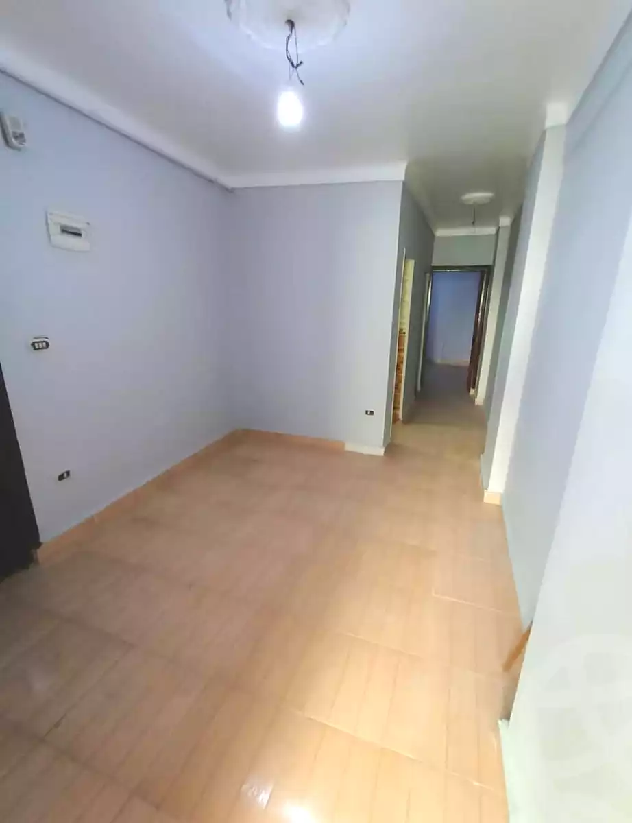 https://aqarmap.com.eg/en/listing/6629806-for-sale-alexandria-lsywf-el-falki