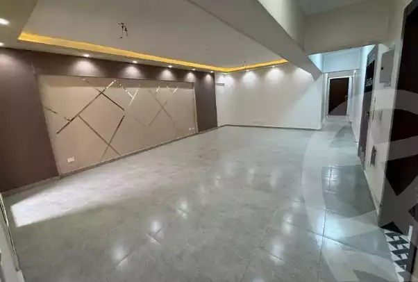 https://aqarmap.com.eg/ar/listing/6631291-for-rent-cairo-el-maadi-compounds