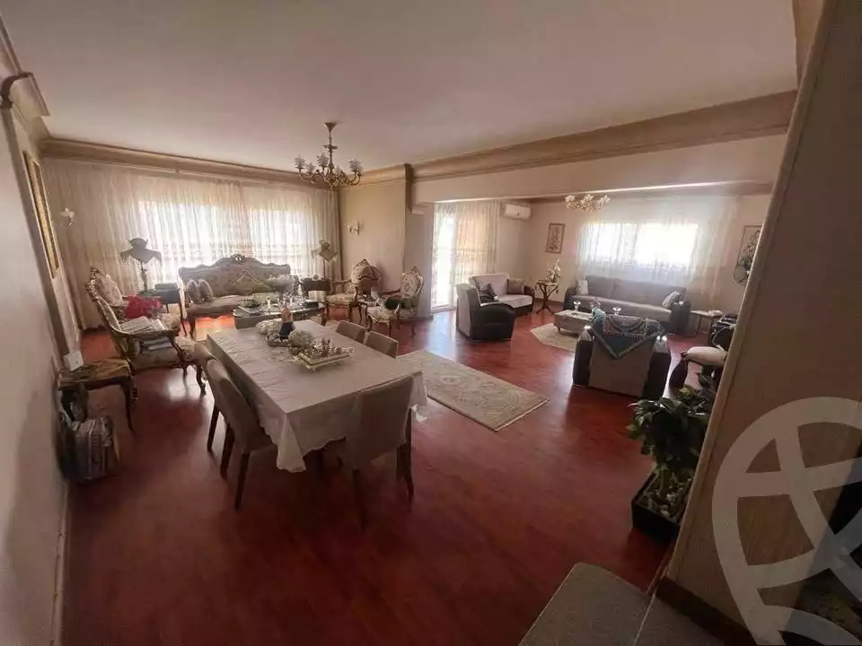 https://aqarmap.com.eg/en/listing/6633180-for-sale-cairo-heliopolis-ard-el-golf-nabil-el-wakkad