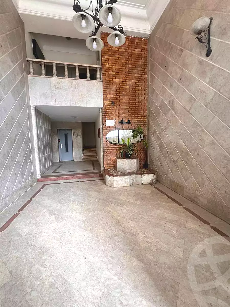 https://aqarmap.com.eg/ar/listing/6633183-for-rent-cairo-heliopolis-ard-el-golf-nabil-el-wakkad