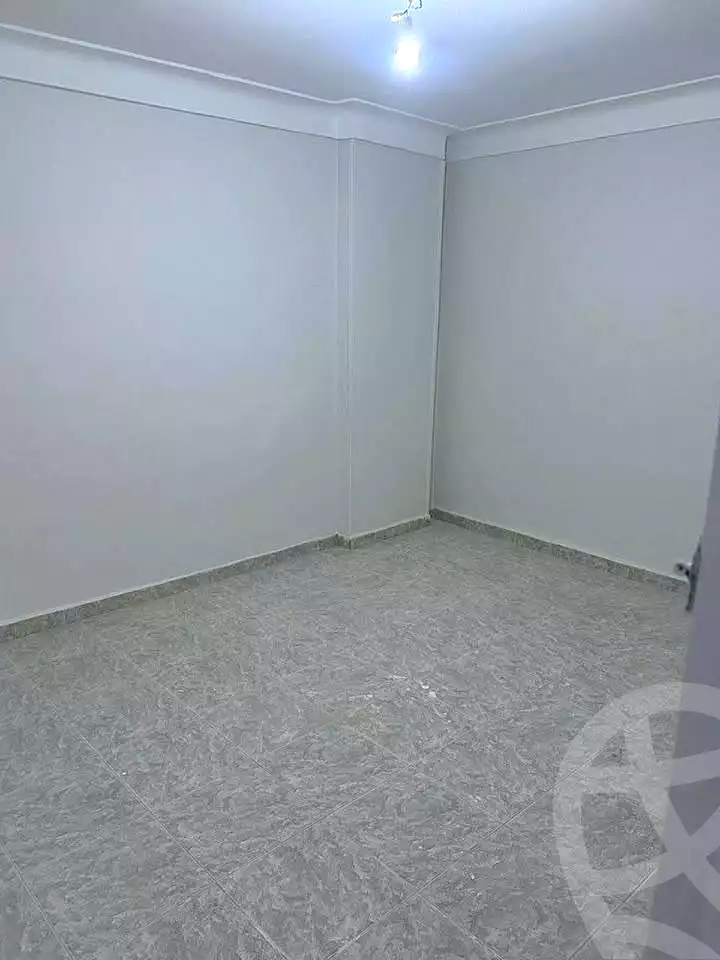 https://aqarmap.com.eg/ar/listing/6633307-for-rent-alexandria-alhadara-lhdr-lbhry
