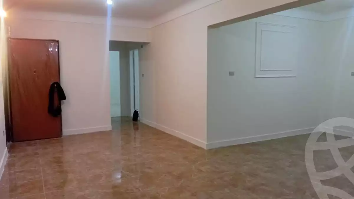https://aqarmap.com.eg/ar/listing/6633714-for-sale-alexandria-el-asafra-l-sfr-bhry