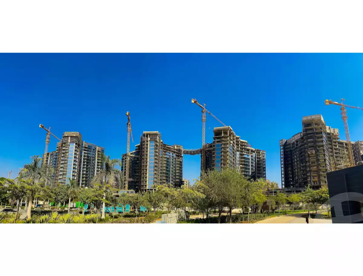 https://aqarmap.com.eg/ar/listing/6633973-for-sale-cairo-el-sheikh-zayed-city-compounds-zyd-wr-llttwyr-z-tower