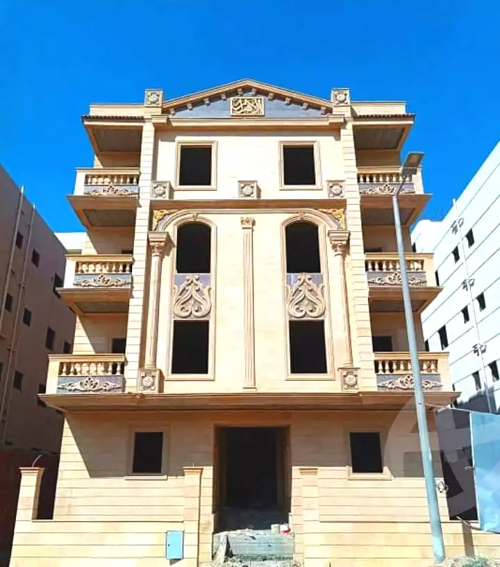 https://aqarmap.com.eg/ar/listing/6635516-for-sale-cairo-badr-city-hai-el-ashgar-featured-neighborhood-el-imam-el-bokhary-st