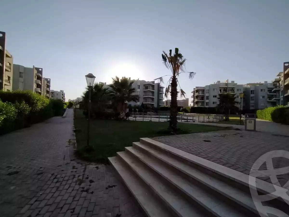https://aqarmap.com.eg/en/listing/6636032-for-sale-cairo-el-sheikh-zayed-city-compounds-dh-drys