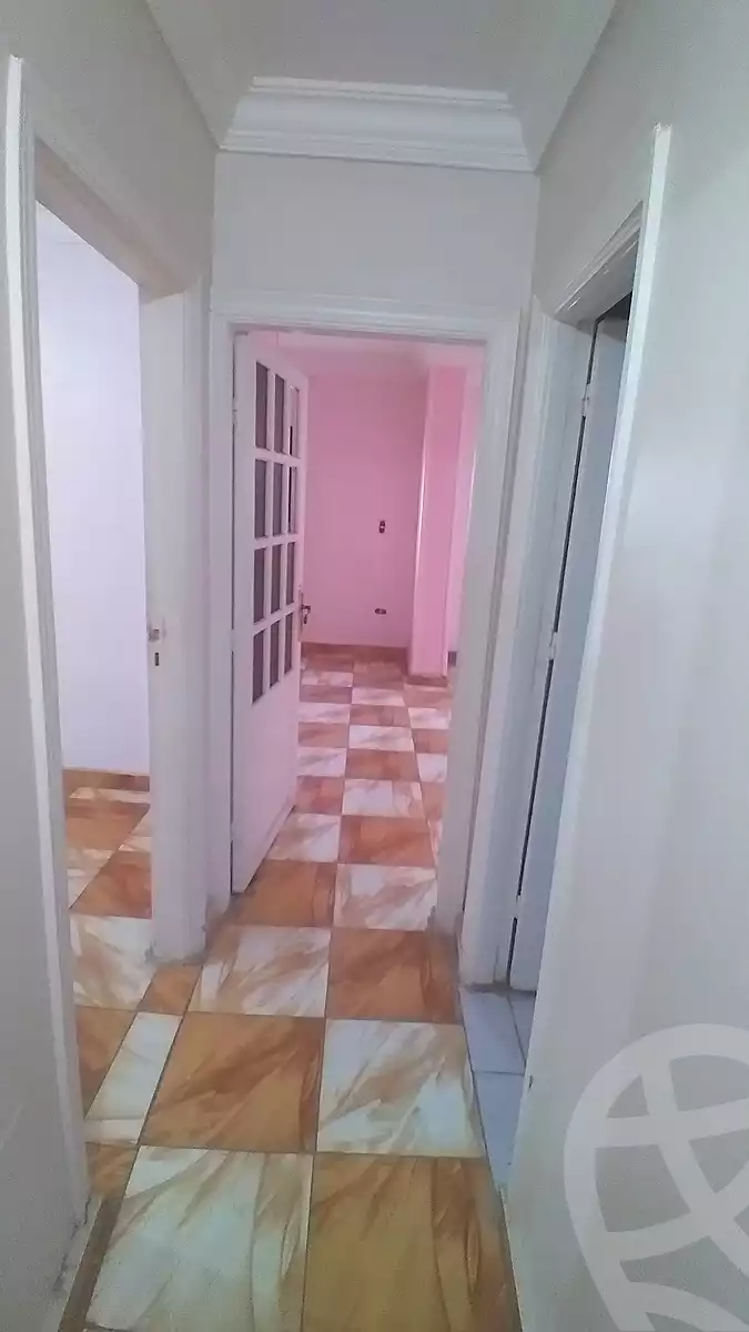 https://aqarmap.com.eg/ar/listing/6636054-for-sale-alexandria-sydy-bshr-sydy-bshr-bhry-shr-mhmwd-l-yswy
