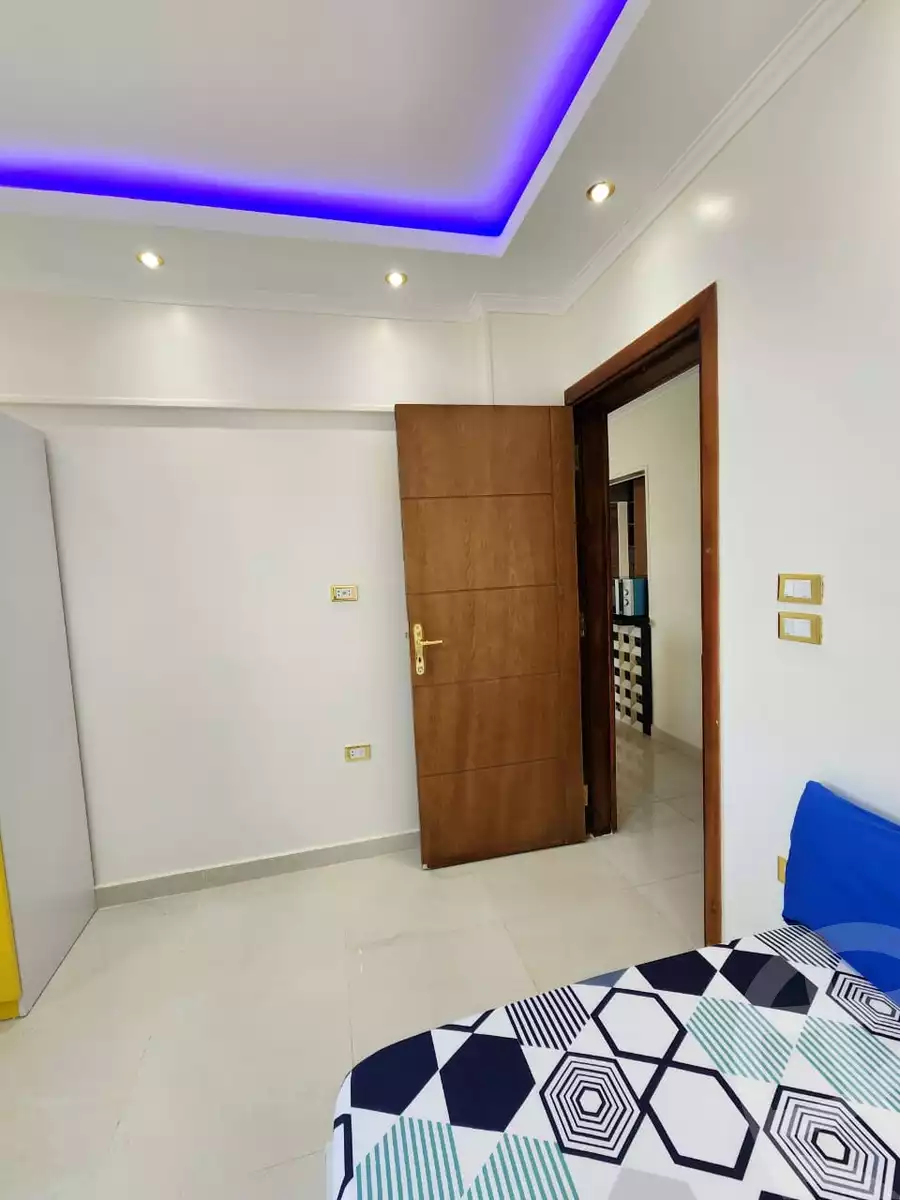 https://aqarmap.com.eg/en/listing/6636158-for-rent-cairo-new-cairo-compounds-el-ashrafia