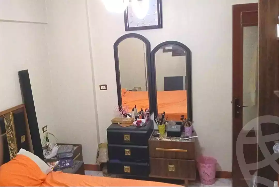 https://aqarmap.com.eg/ar/listing/6636784-for-sale-alexandria-sydy-bshr-sydy-bshr-qbly-hoda-el-islam-mosque-st