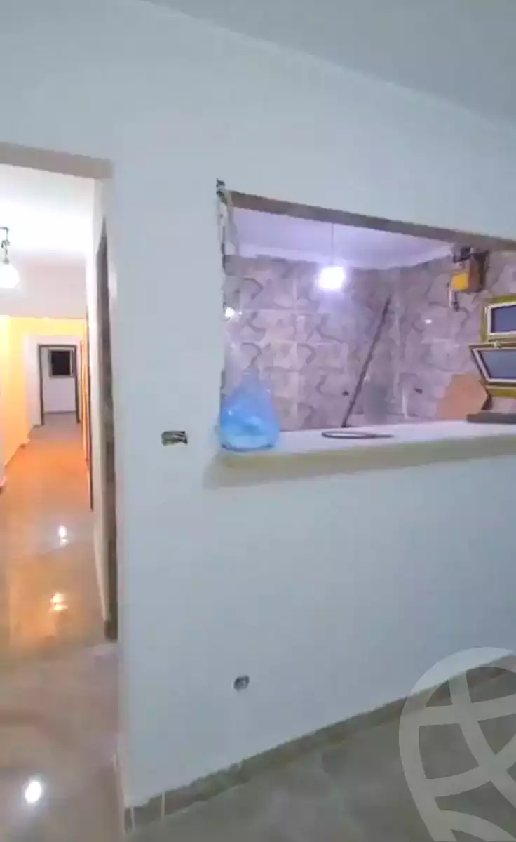https://aqarmap.com.eg/ar/listing/6636959-for-sale-alexandria-sydy-bshr-sydy-bshr-bhry-street-16