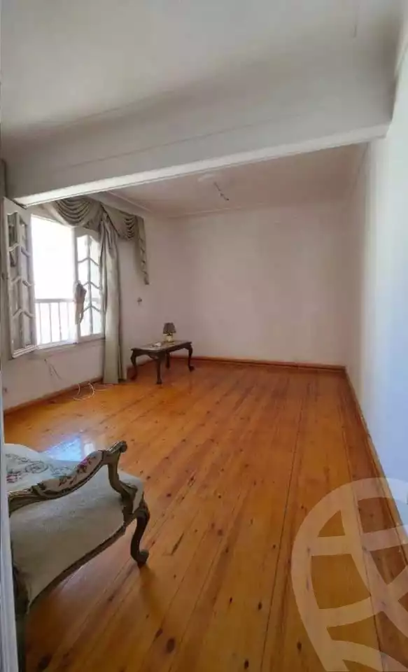 https://aqarmap.com.eg/en/listing/6637028-for-sale-alexandria-ganaklis-shr-mrtdy-bsh