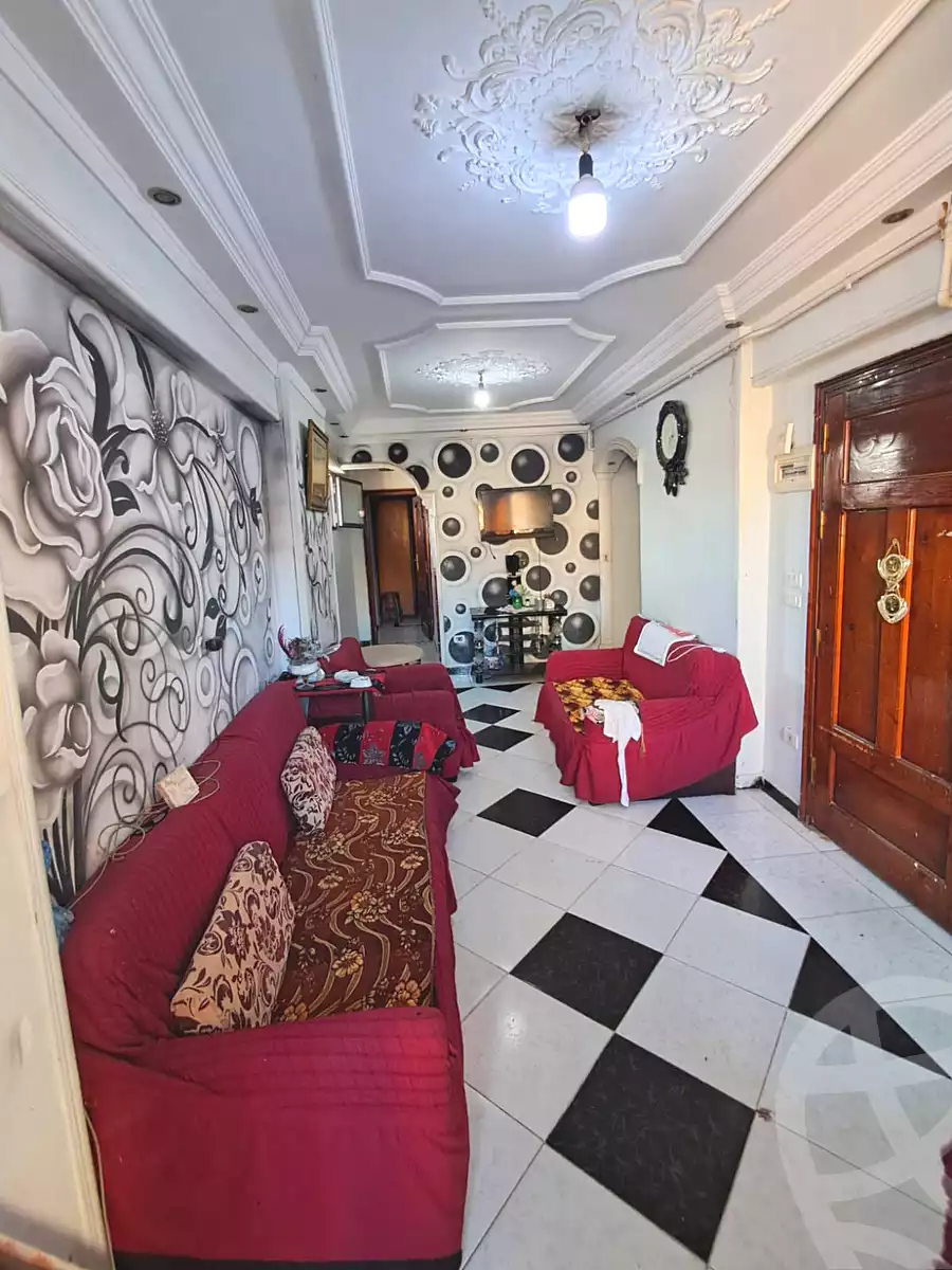 https://aqarmap.com.eg/en/listing/6637140-for-sale-alexandria-el-asafra-l-sfr-qbly-el-tahrir-mosque-st