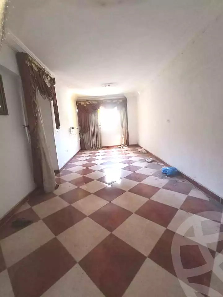 https://aqarmap.com.eg/ar/listing/6638617-for-sale-alexandria-sydy-bshr-sydy-bshr-bhry-shr-mhmd-njyb