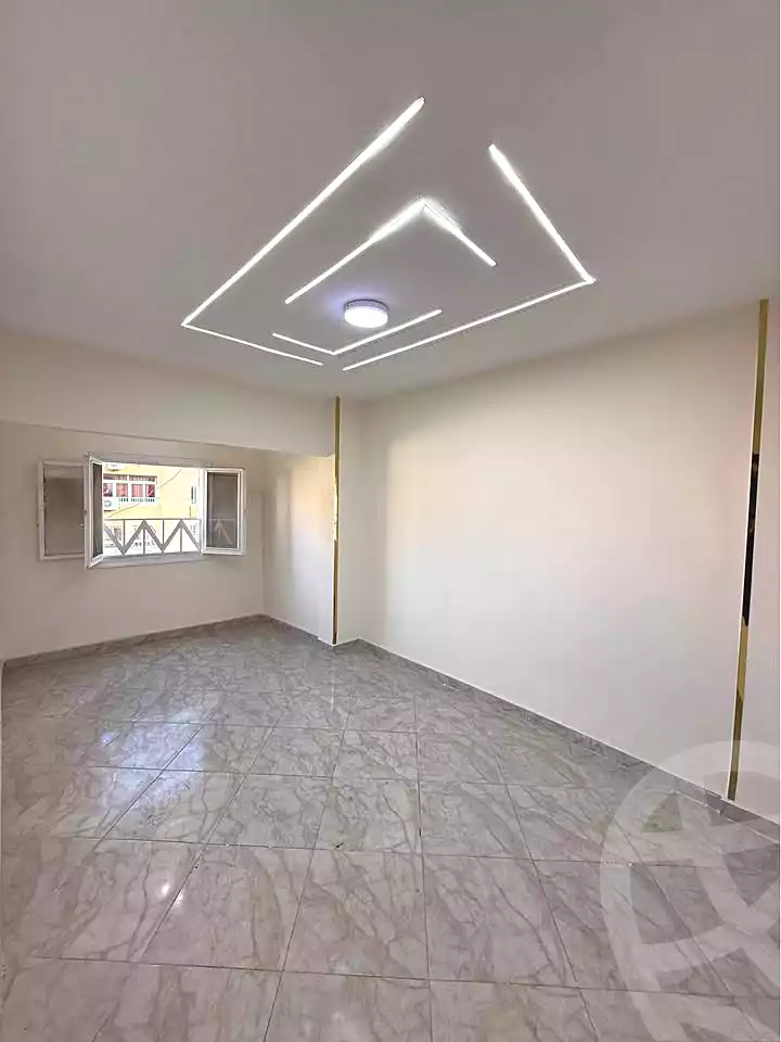 https://aqarmap.com.eg/ar/listing/6638698-for-sale-alexandria-sydy-bshr-sydy-bshr-bhry-shr-mhmwd-l-yswy