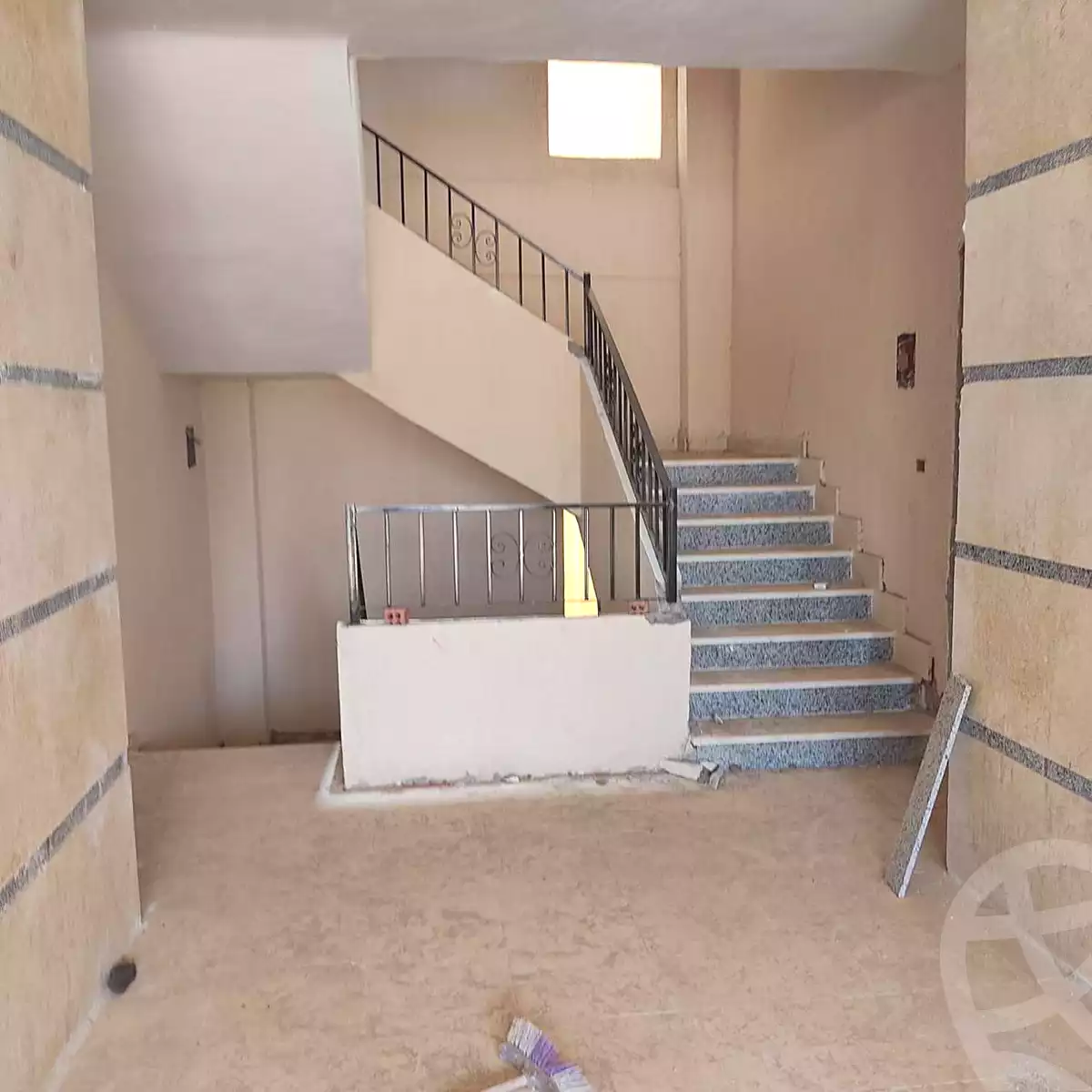 https://aqarmap.com.eg/ar/listing/6638912-for-sale-cairo-badr-city-hai-el-ashgar-featured-neighborhood-el-imam-el-bokhary-st
