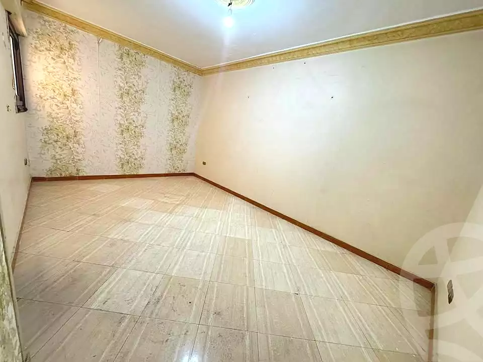 https://aqarmap.com.eg/en/listing/6640302-for-sale-alexandria-lsywf-el-falki