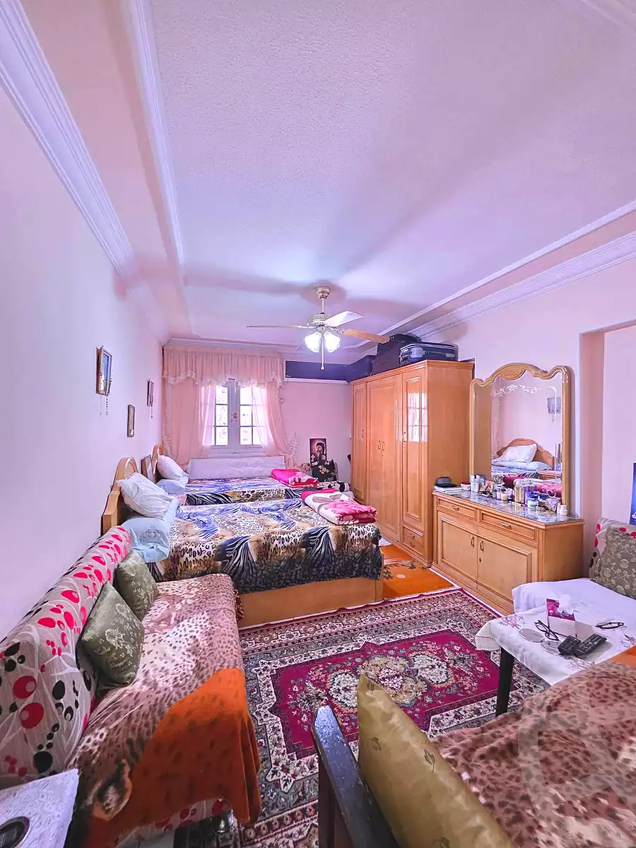 https://aqarmap.com.eg/ar/listing/6640330-for-sale-alexandria-sydy-bshr-sydy-bshr-bhry-shr-mhmwd-l-yswy