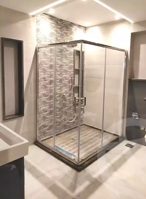 https://aqarmap.com.eg/ar/listing/6640971-for-sale-alexandria-lauran