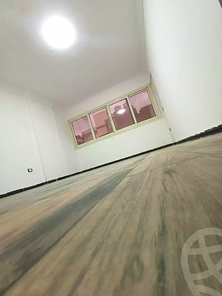 https://aqarmap.com.eg/ar/listing/6641617-for-rent-cairo-helwan-mohamed-sayed-ahmed-st