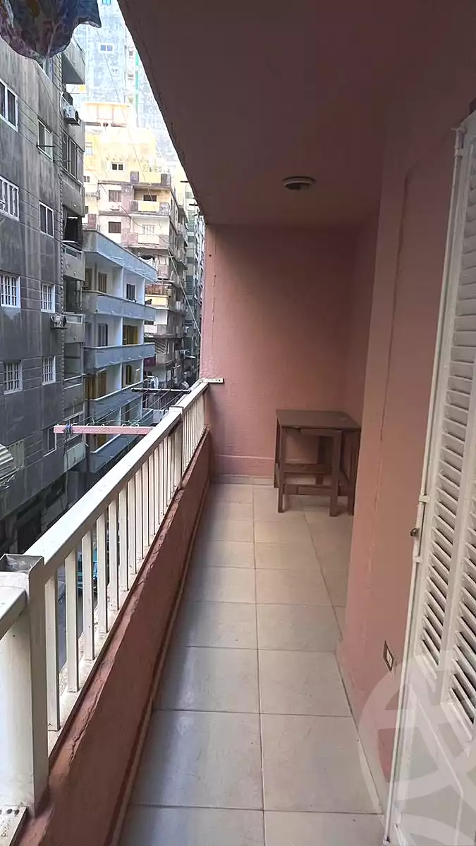https://aqarmap.com.eg/ar/listing/6643033-for-rent-alexandria-miami