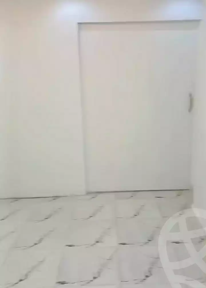 https://aqarmap.com.eg/ar/listing/6643499-for-sale-alexandria-miami-mahmoud-el-isawy-st