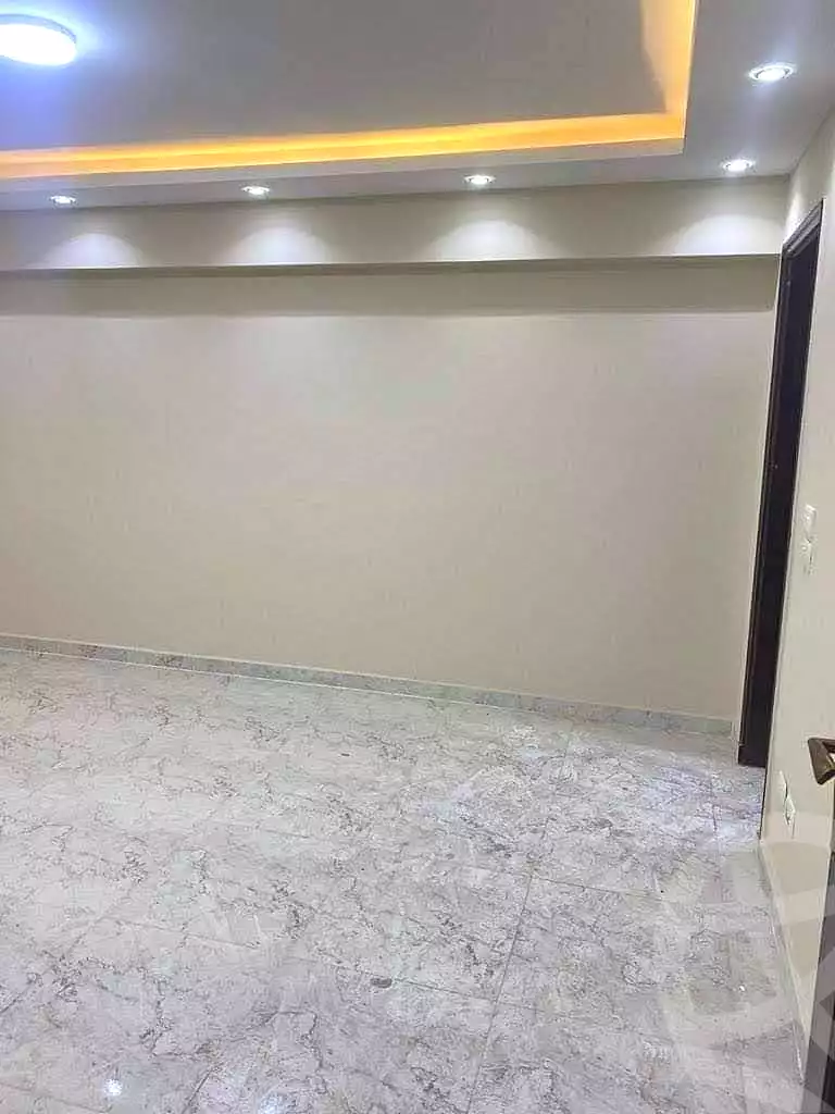 https://aqarmap.com.eg/ar/listing/6643564-for-rent-cairo-helwan-helwan-el-sharkeya-ryad-pasha-st