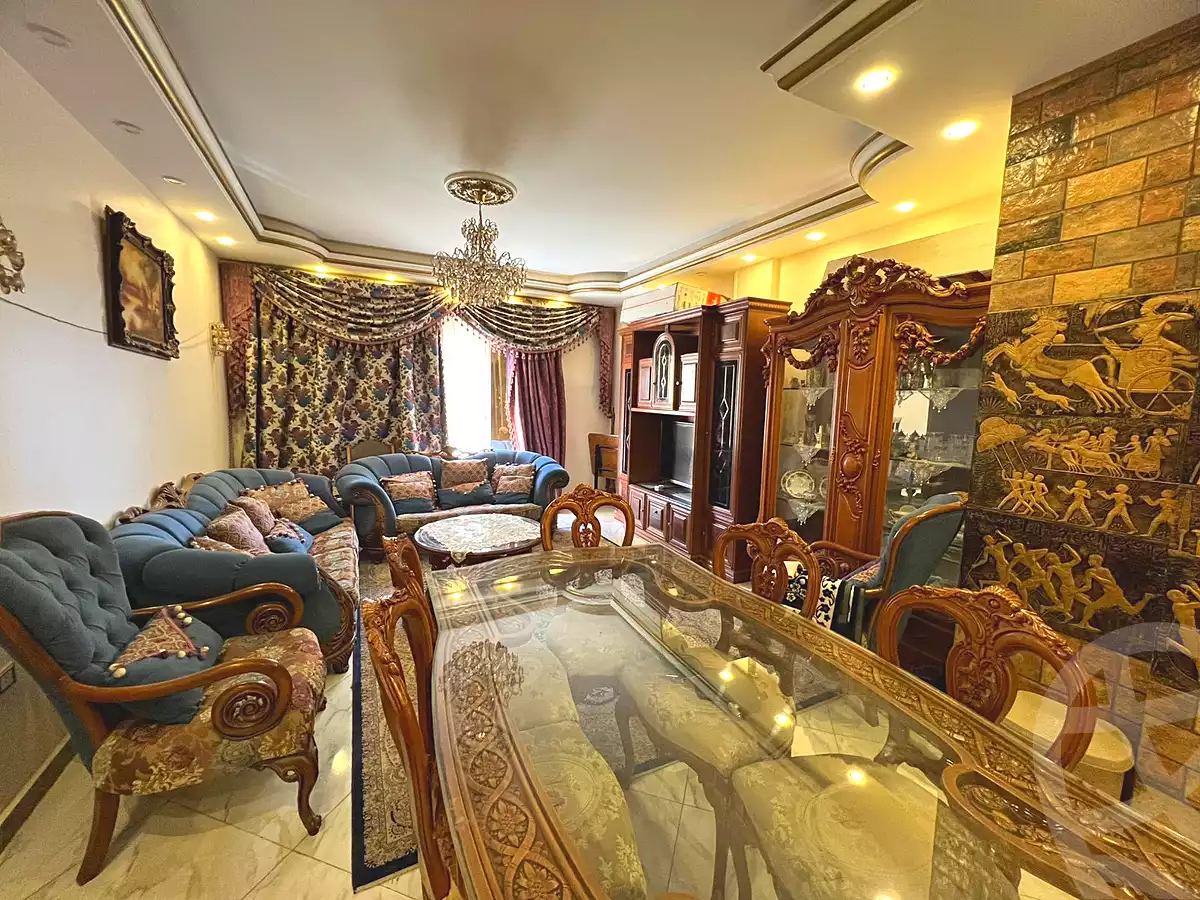https://aqarmap.com.eg/ar/listing/6644008-for-sale-cairo-6th-of-october-el-ahyaa-neighborhood-3rd-al-hay-al-thalith-st