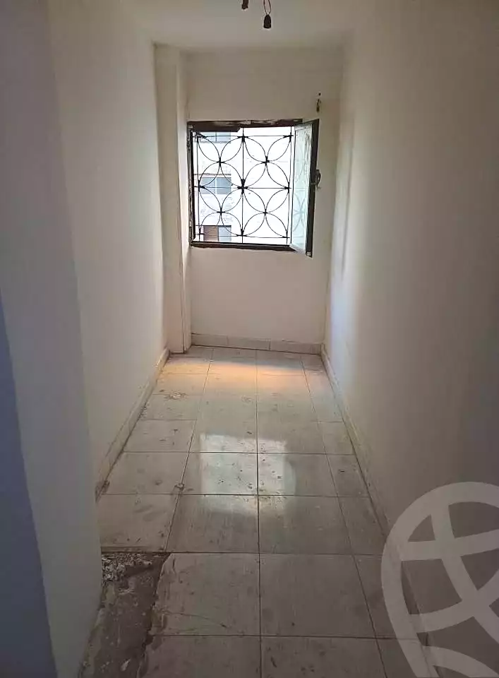 https://aqarmap.com.eg/en/listing/6644036-for-sale-alexandria-sydy-bshr-sydy-bshr-bhry-shr-khld-bn-lwlyd