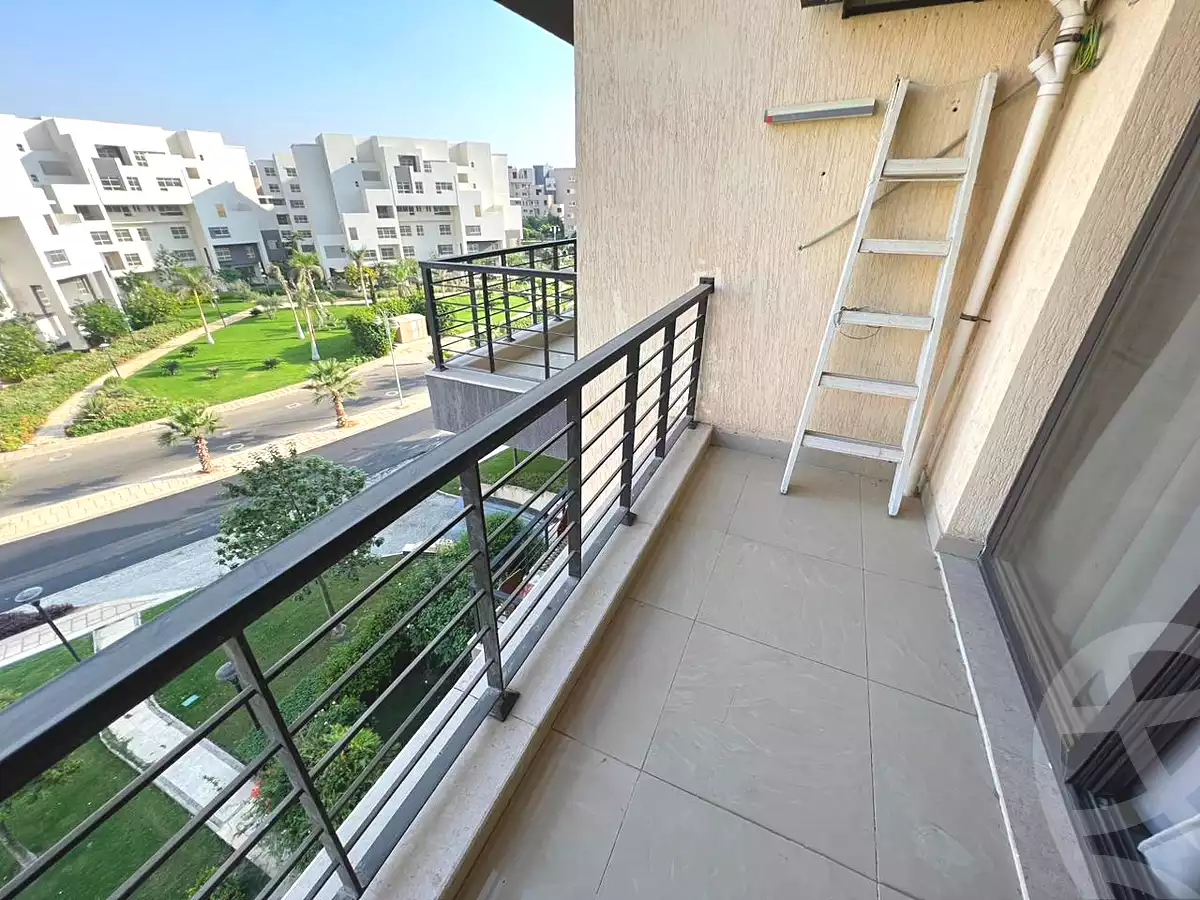 https://aqarmap.com.eg/ar/listing/6644157-for-sale-cairo-new-cairo-madinaty-eighth-zone-buildings-madinaty-b-8