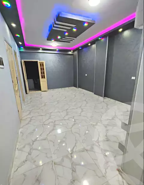 https://aqarmap.com.eg/ar/listing/6644247-for-rent-cairo-helwan-hadayek-helwan-nile-corniche-st